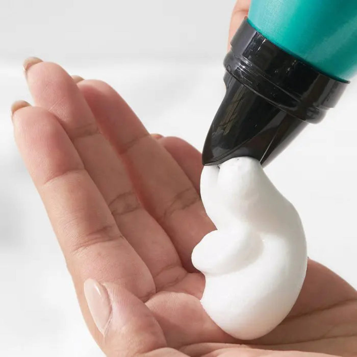 Sexy Hair Repairing Blow Dry Foam for Damaged Hair Volume & Heat Care